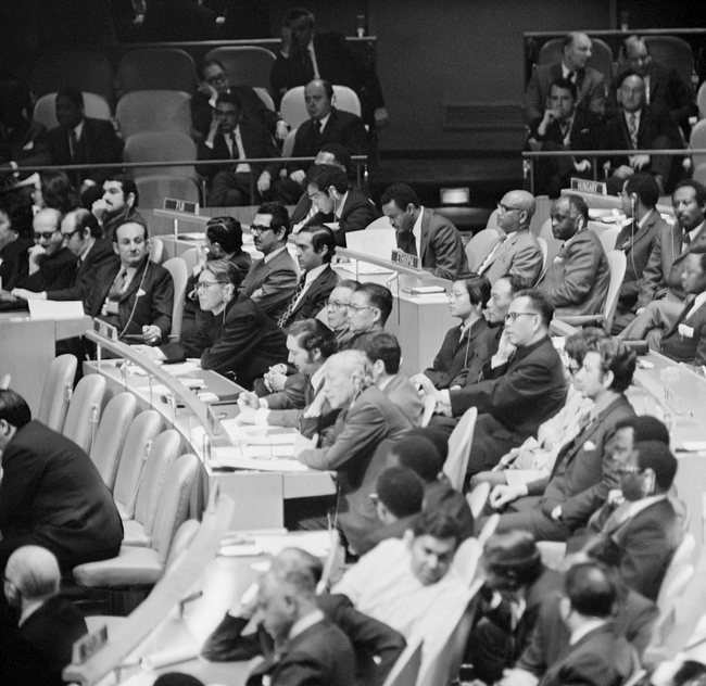 Delegacioni i Republikës Popullore të Kinës në OKB pas rikthimit, nëntor, 1971(Xinhua)