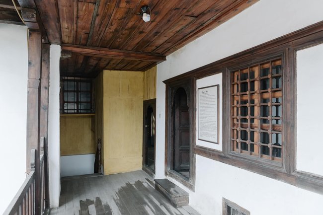 Shtepia e piktorit - foto nga ATSH