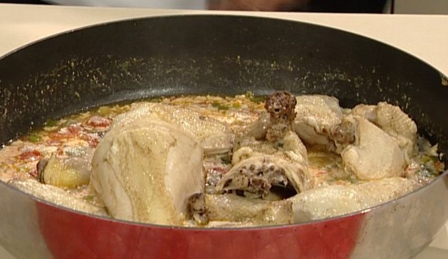 Pule me domate dhe kos - foto sshqiptarja.com