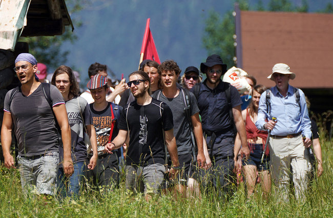 protestuesit iu afruan vendit të samitit