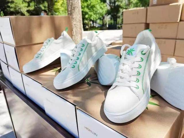 Foto nga Universiteti i Teknologjisë Kimike të Pekinit